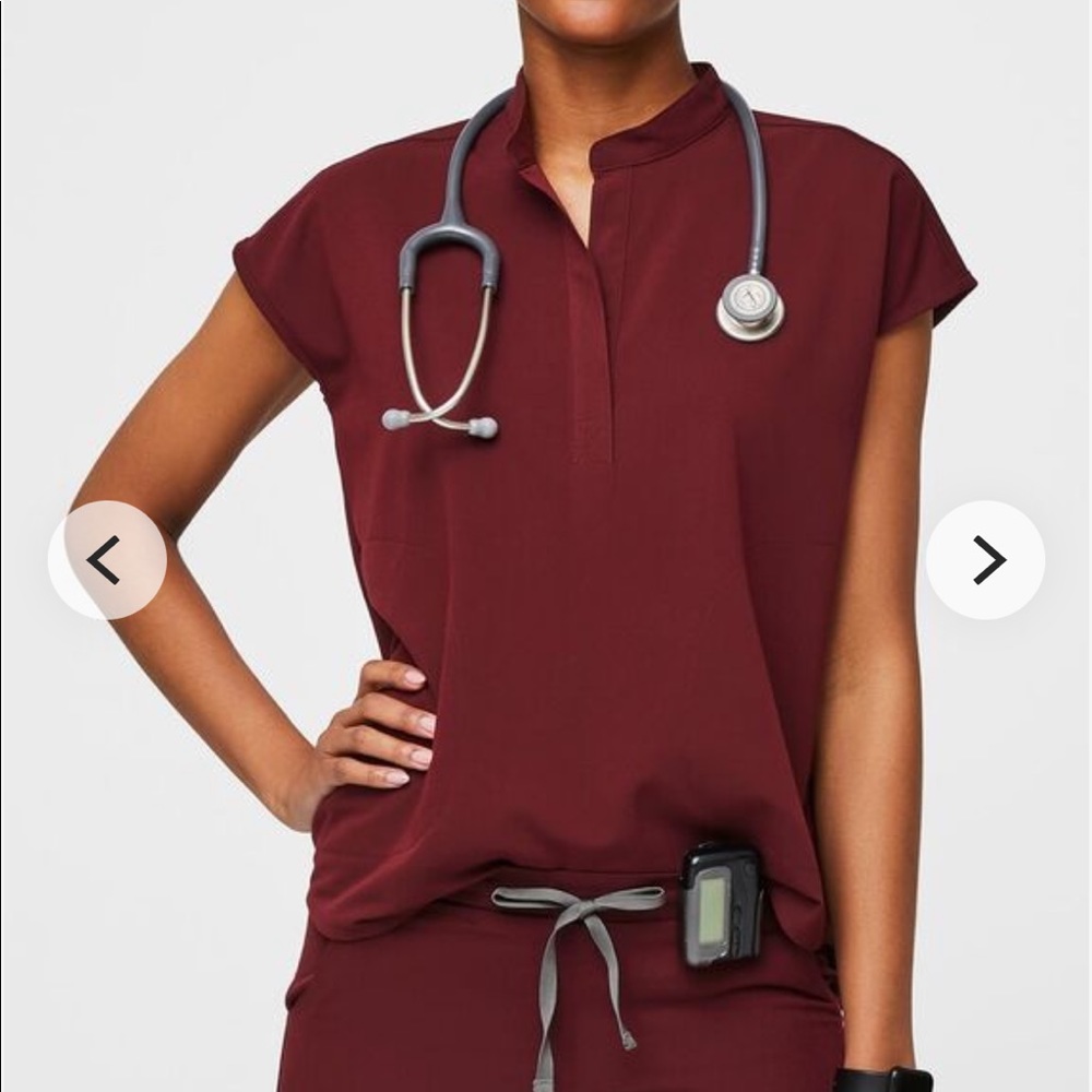 NWT Figs Rafaela Scrub Top